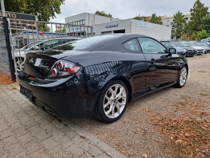 Hyundai Coupe