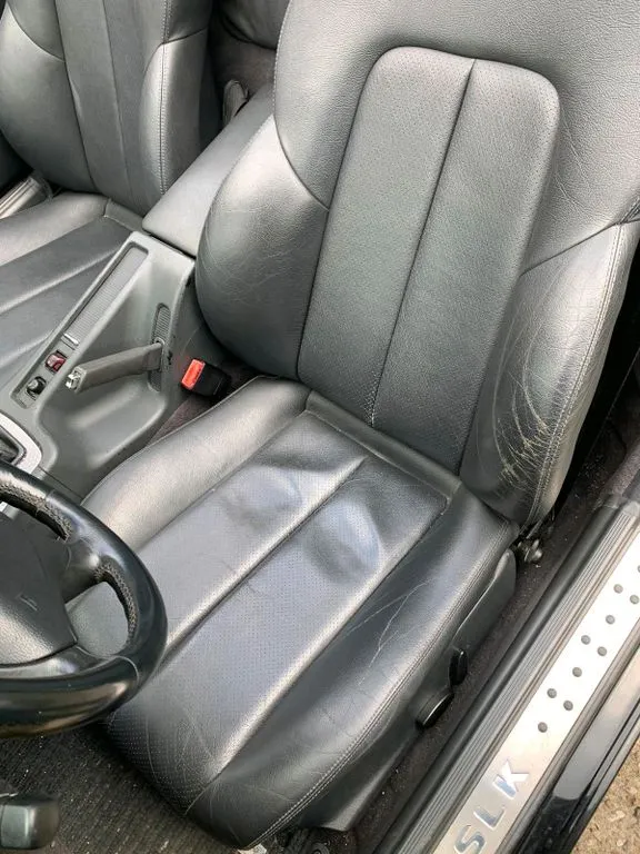 Mercedes-Benz SLK 230