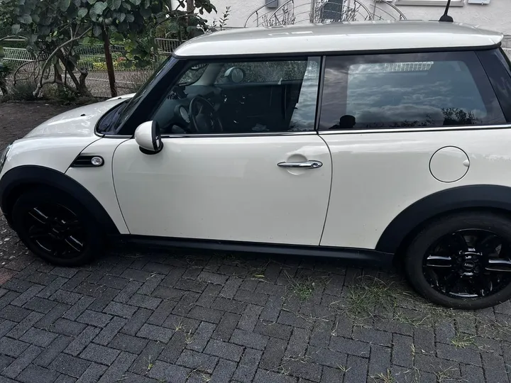 MINI ONE