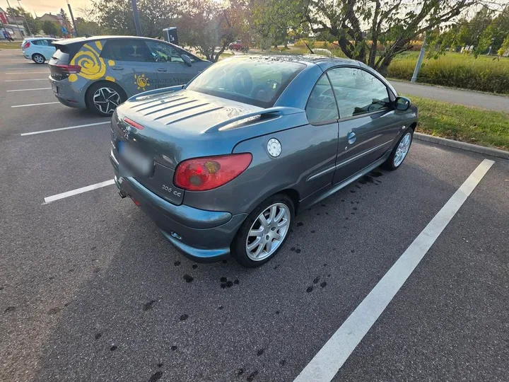 Peugeot 206
