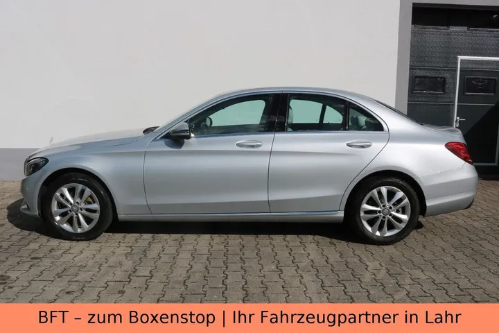 Mercedes-Benz C 180