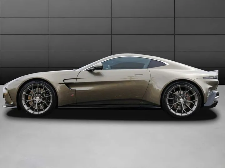 Aston Martin V8 Vantage