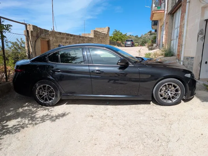 Alfa Romeo Giulia