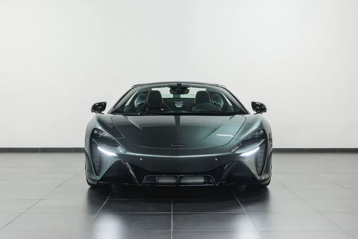 McLaren Artura
