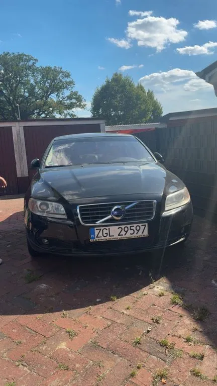 Volvo S80