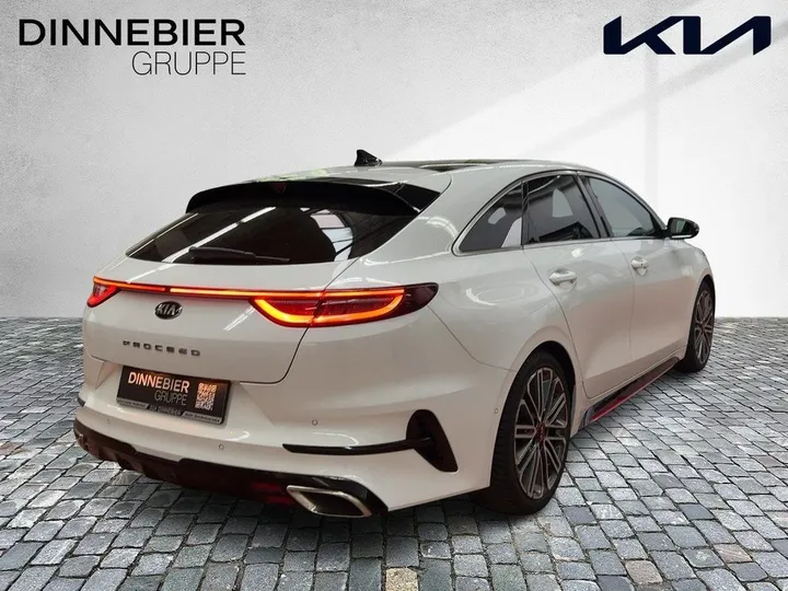 Kia pro cee'd / ProCeed