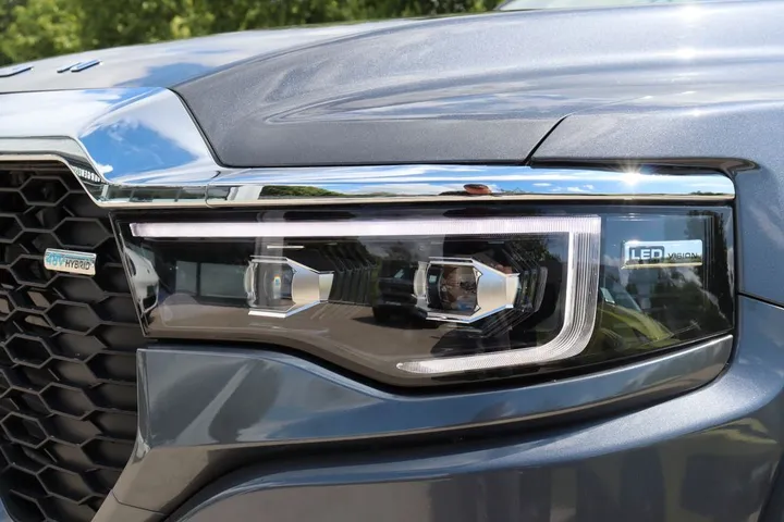Foton 4