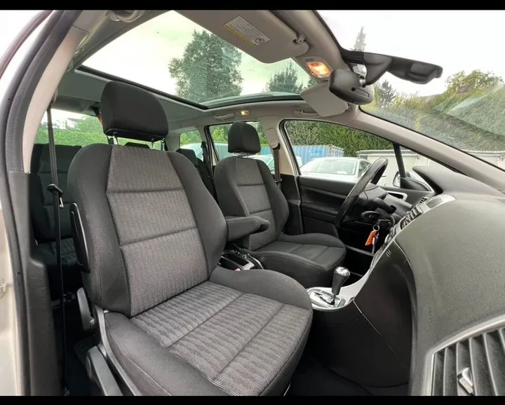 Peugeot 307