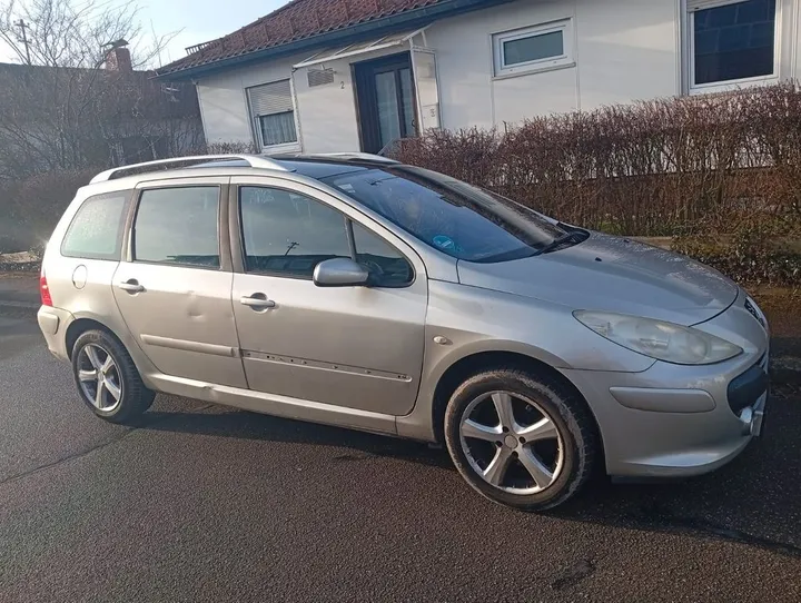 Peugeot 307