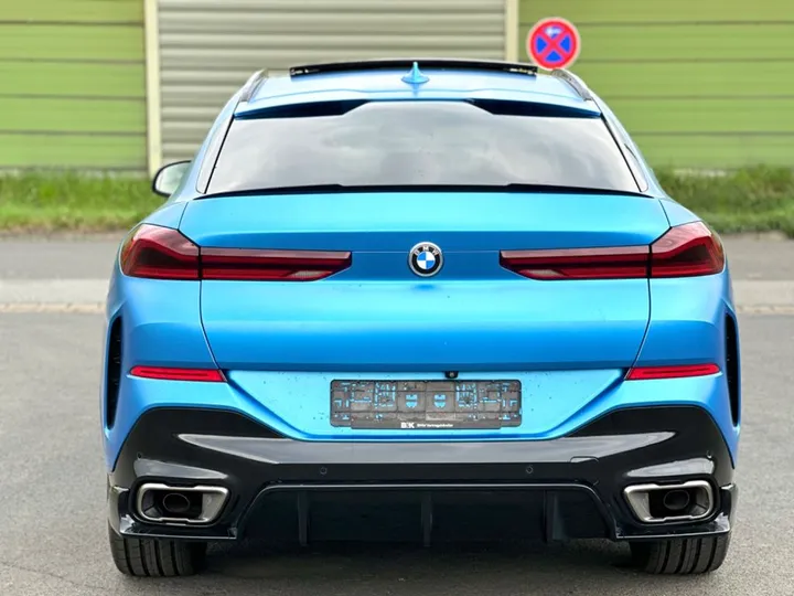 BMW X6 M50