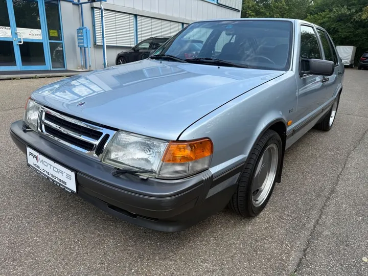Saab 9000