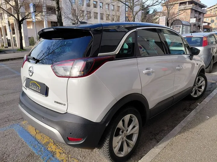 Opel Crossland (X)