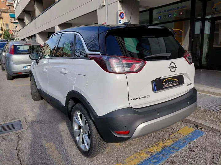 Opel Crossland (X)