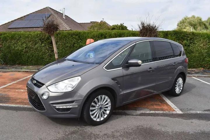 Ford S-Max