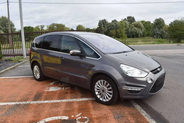 Ford S-Max