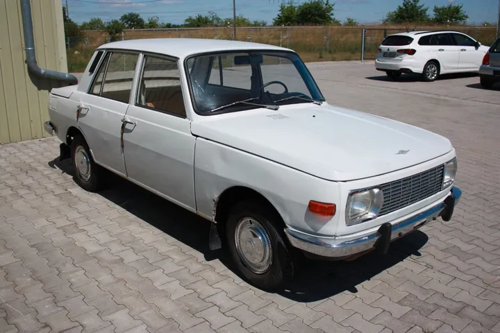 Wartburg 353
