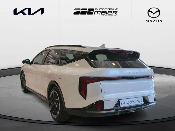 Kia K4
