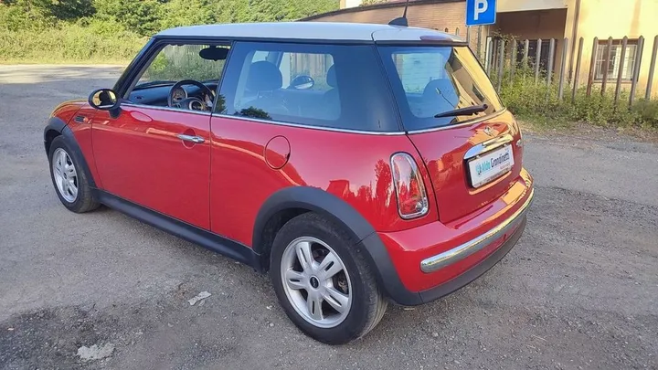 MINI One D