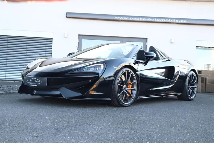 McLaren 570S