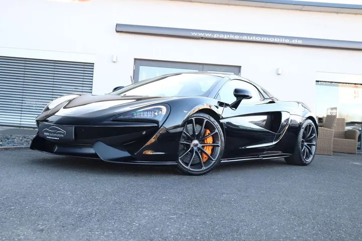McLaren 570S