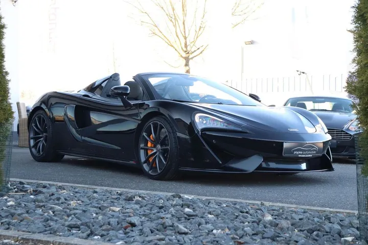 McLaren 570S