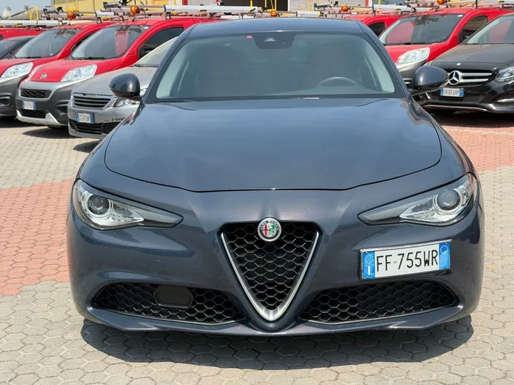 Alfa Romeo Giulia