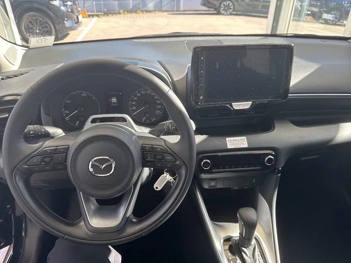 Mazda 2 Hybrid