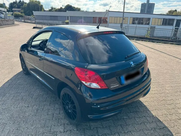 Peugeot 207