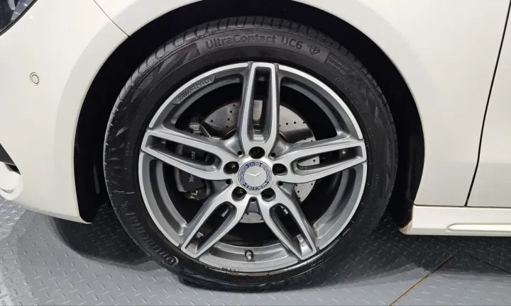 Mercedes-Benz CLA-Class