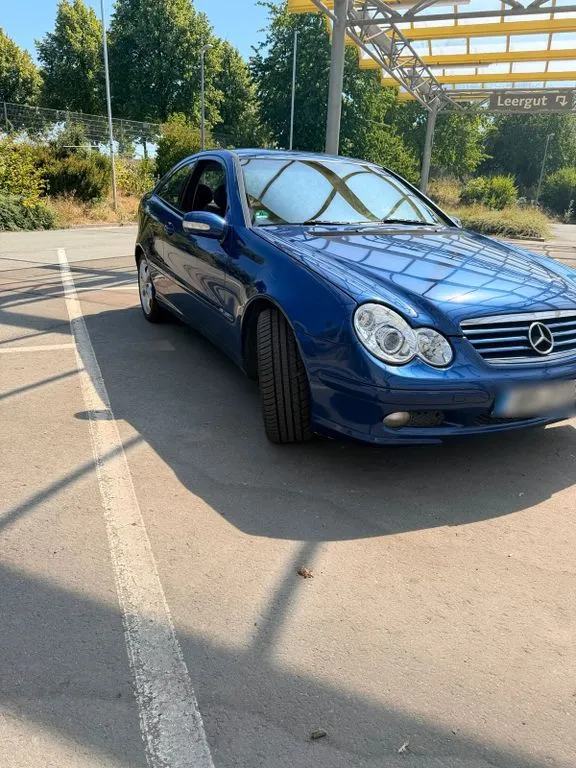Mercedes-Benz C 180