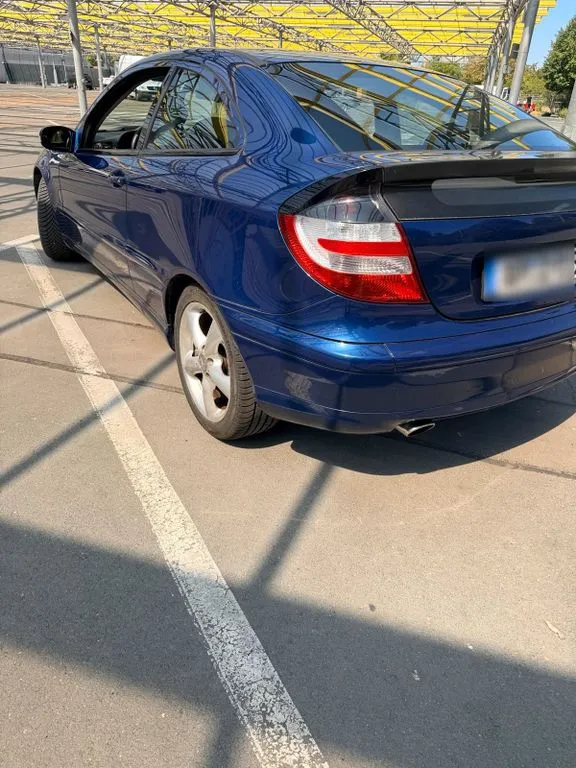 Mercedes-Benz C 180
