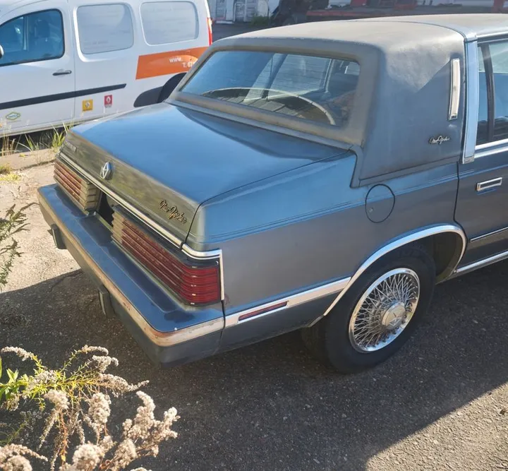 Chrysler New Yorker