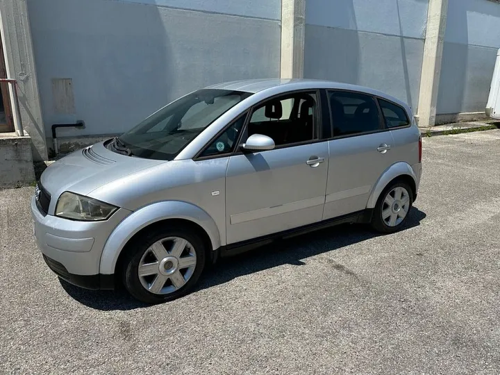 Audi A2