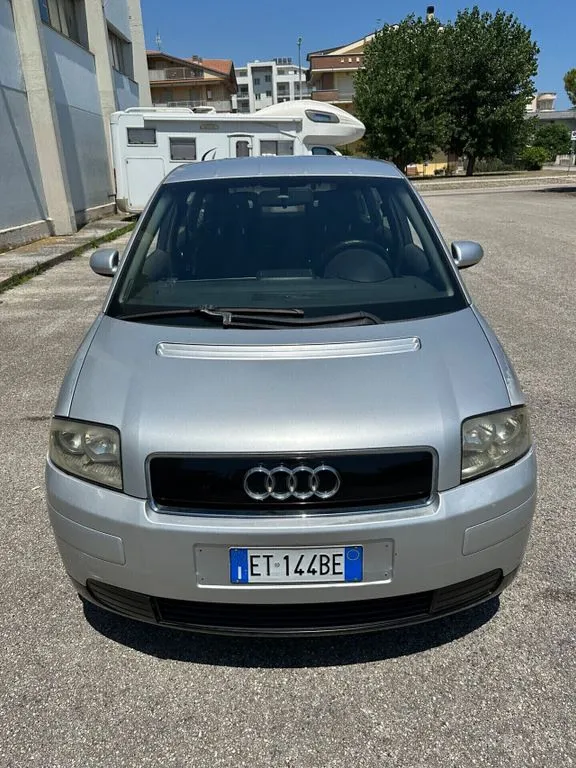 Audi A2