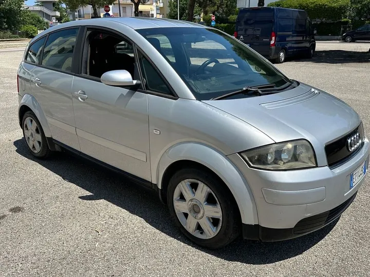 Audi A2