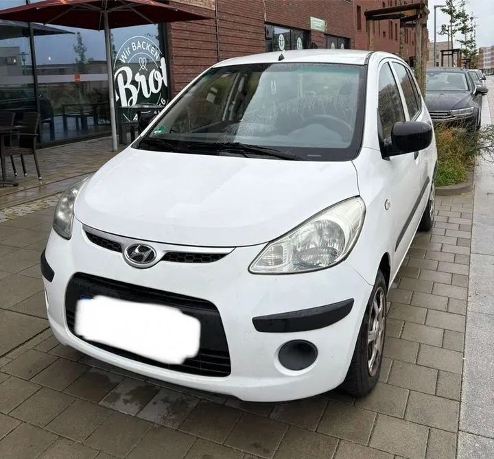 Hyundai i10
