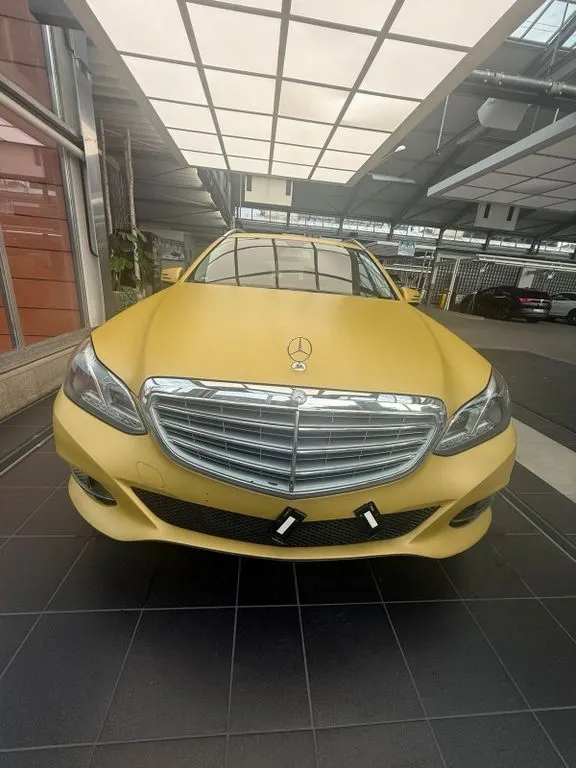 Mercedes-Benz E 200