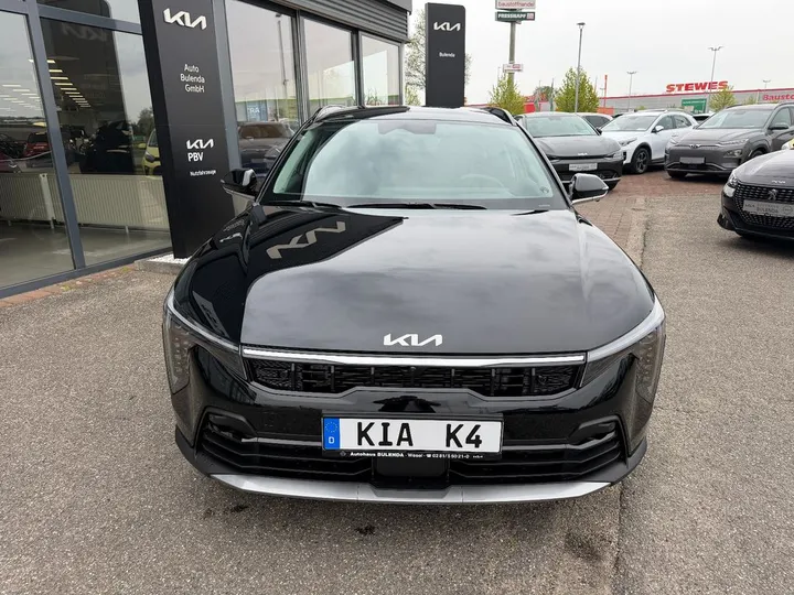 Kia K4