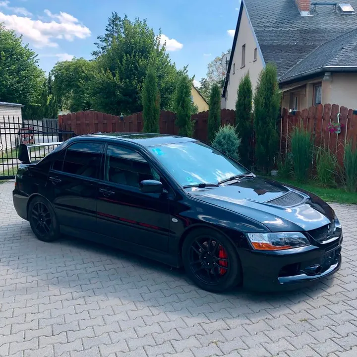 Mitsubishi Lancer