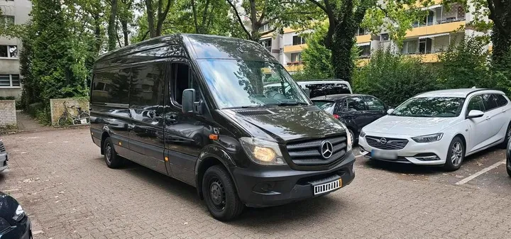 Mercedes-Benz Sprinter