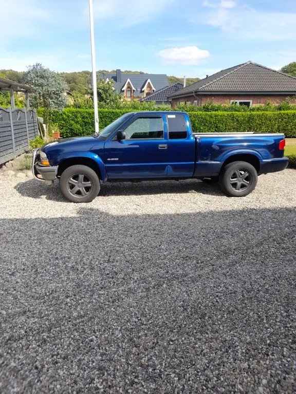 Chevrolet S-10