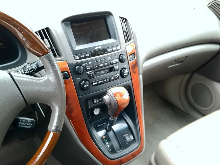 Lexus RX 300