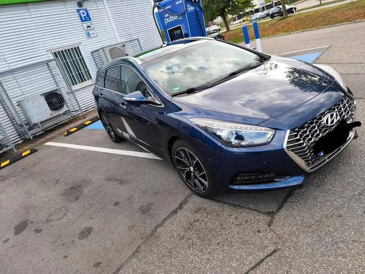 Hyundai i40