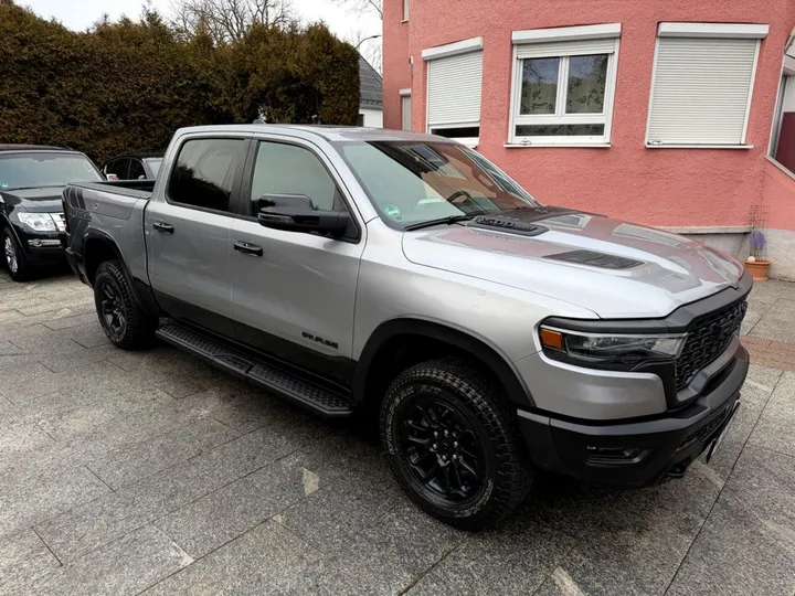 Dodge RAM