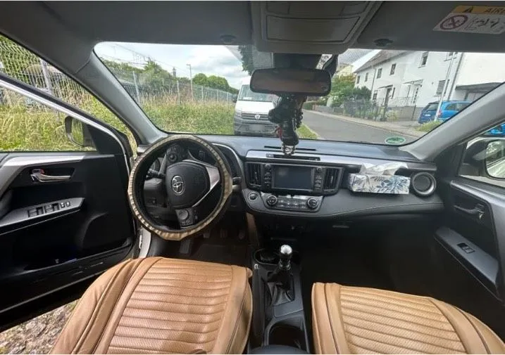 Toyota RAV 4