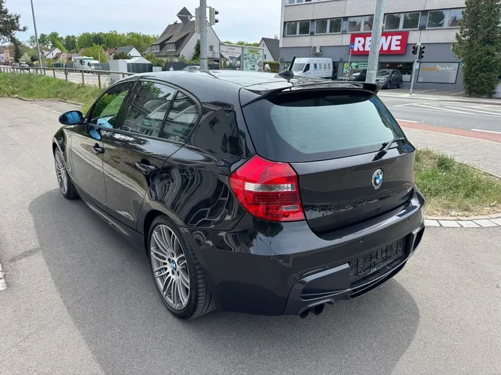 BMW 130