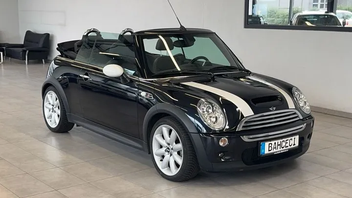 MINI Cooper S Cabrio