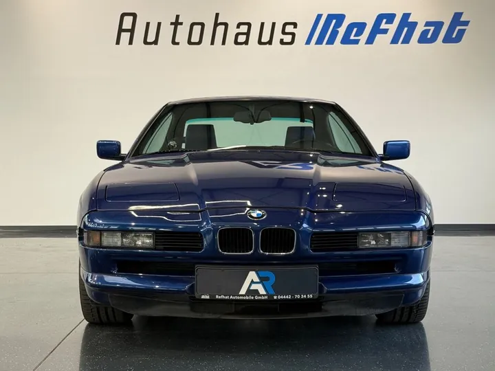 BMW 840