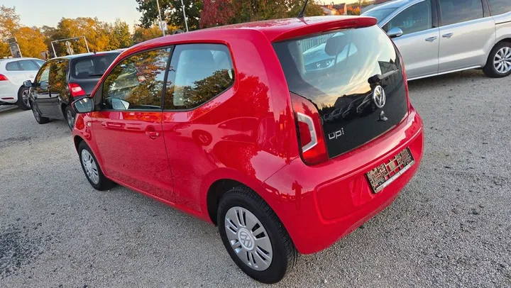 Volkswagen up!