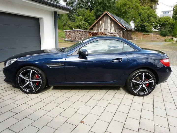 Mercedes-Benz SLK 250